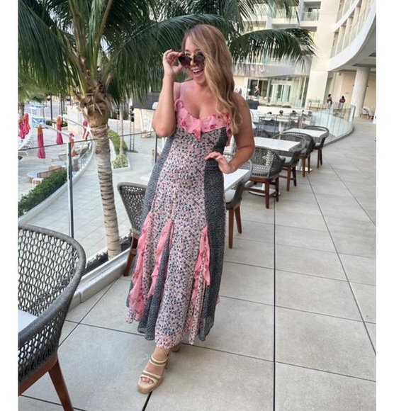 Anthropologie NWT Sleeveless Panelled Ruffle Midi Dress size M. - Picture 2 of 15